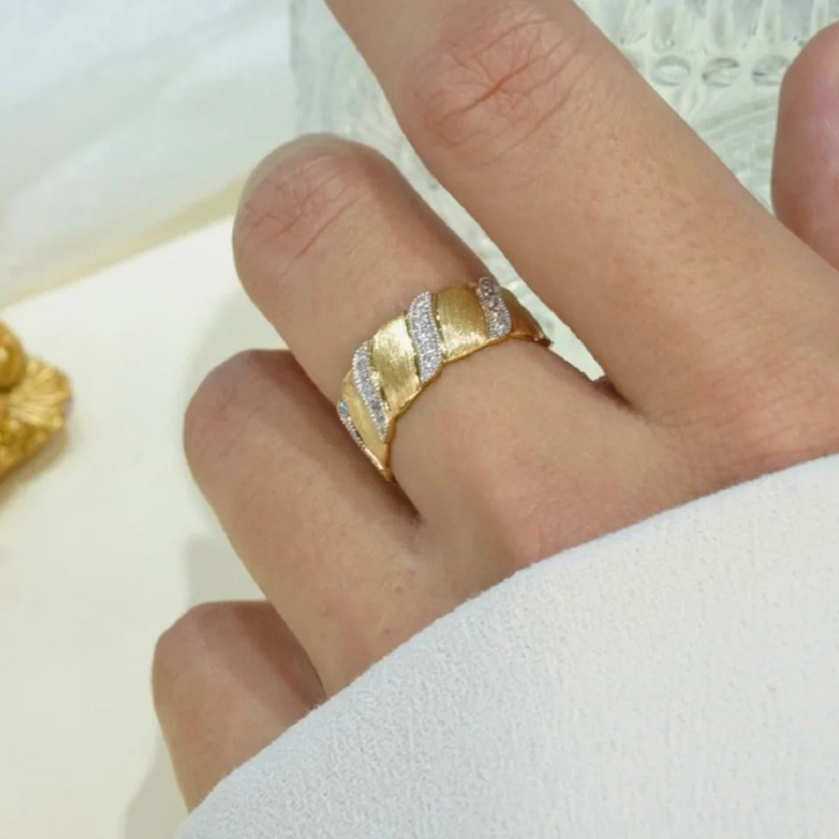 S925 Sterling Silver Brushed Vintage Ring For Women Gold-plated Ring Little Finger Ring