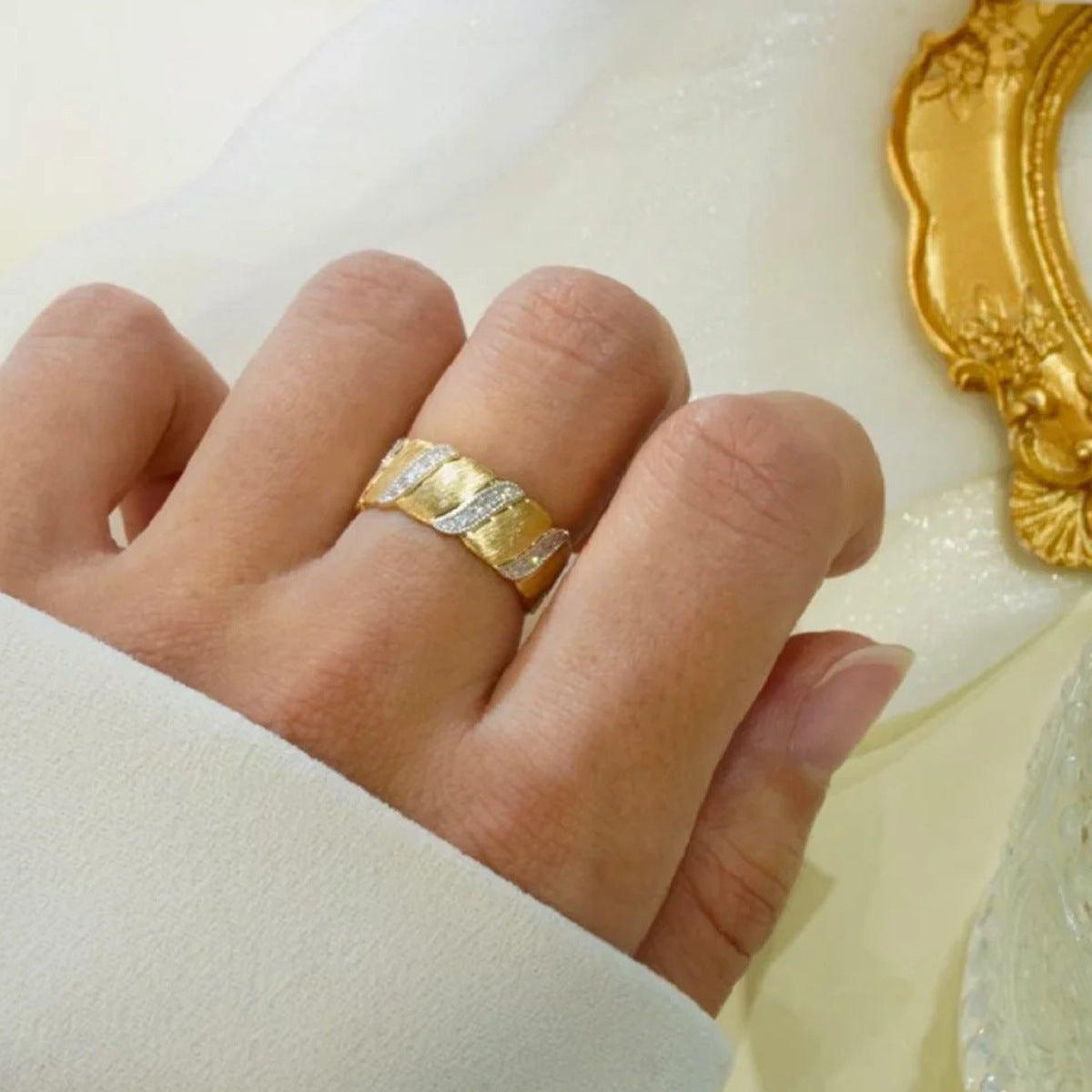 S925 Sterling Silver Brushed Vintage Ring For Women Gold-plated Ring Little Finger Ring